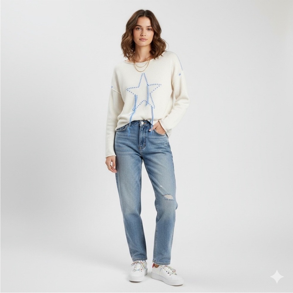 Wild Fable Large Star Knit Sweater Off White Blue Stitch Long Sleeve Loose Fit
